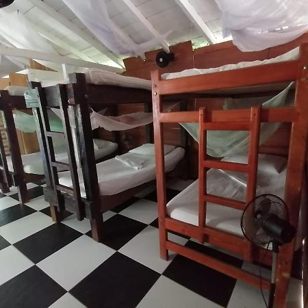 Hospedaje Pirata Express Capurganá Εξωτερικό φωτογραφία